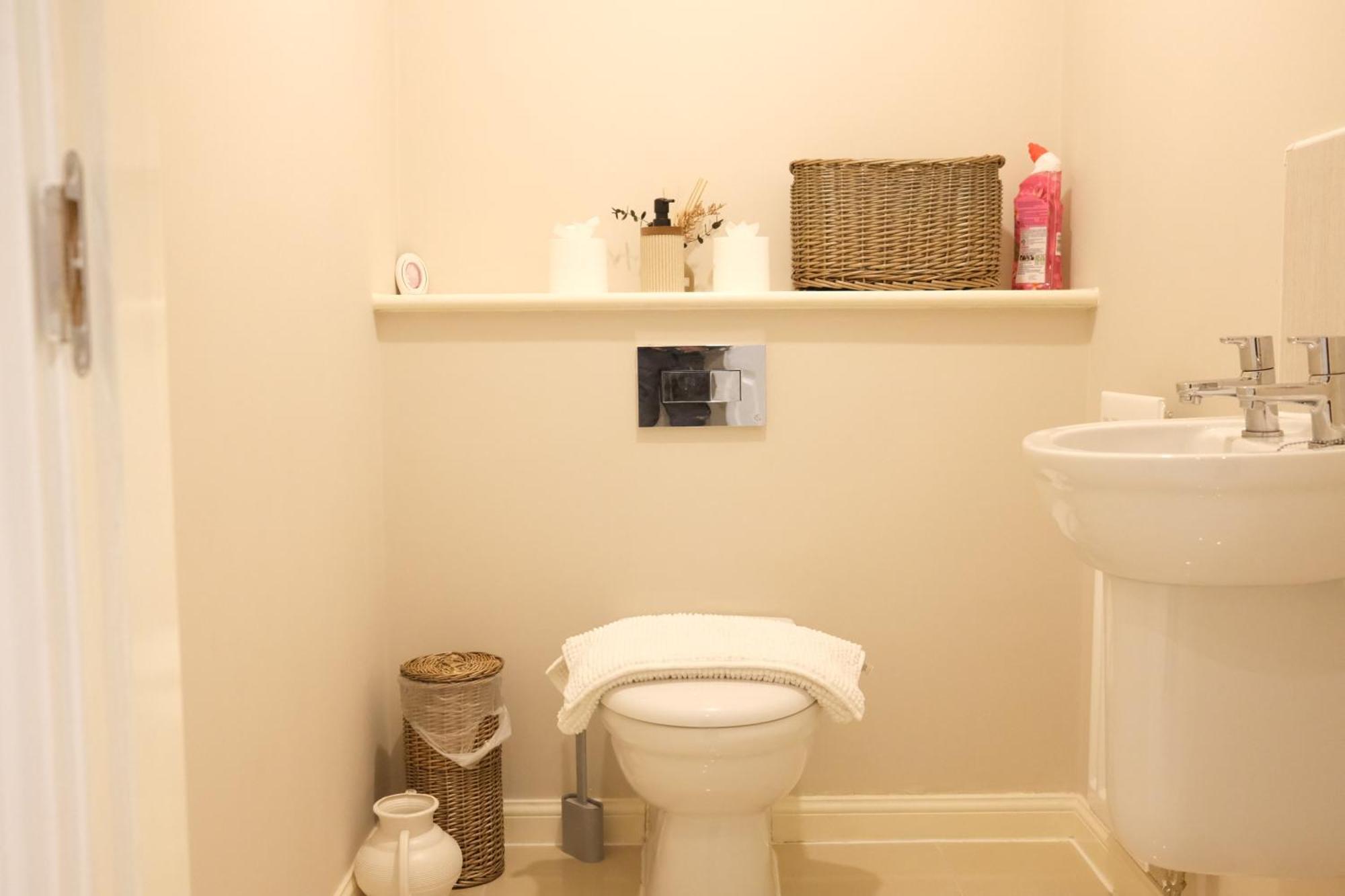 Luxury 6-Bedroom House 5 Minutes From Bicester Village Shopping Outlet Chesterton  Eksteriør bilde