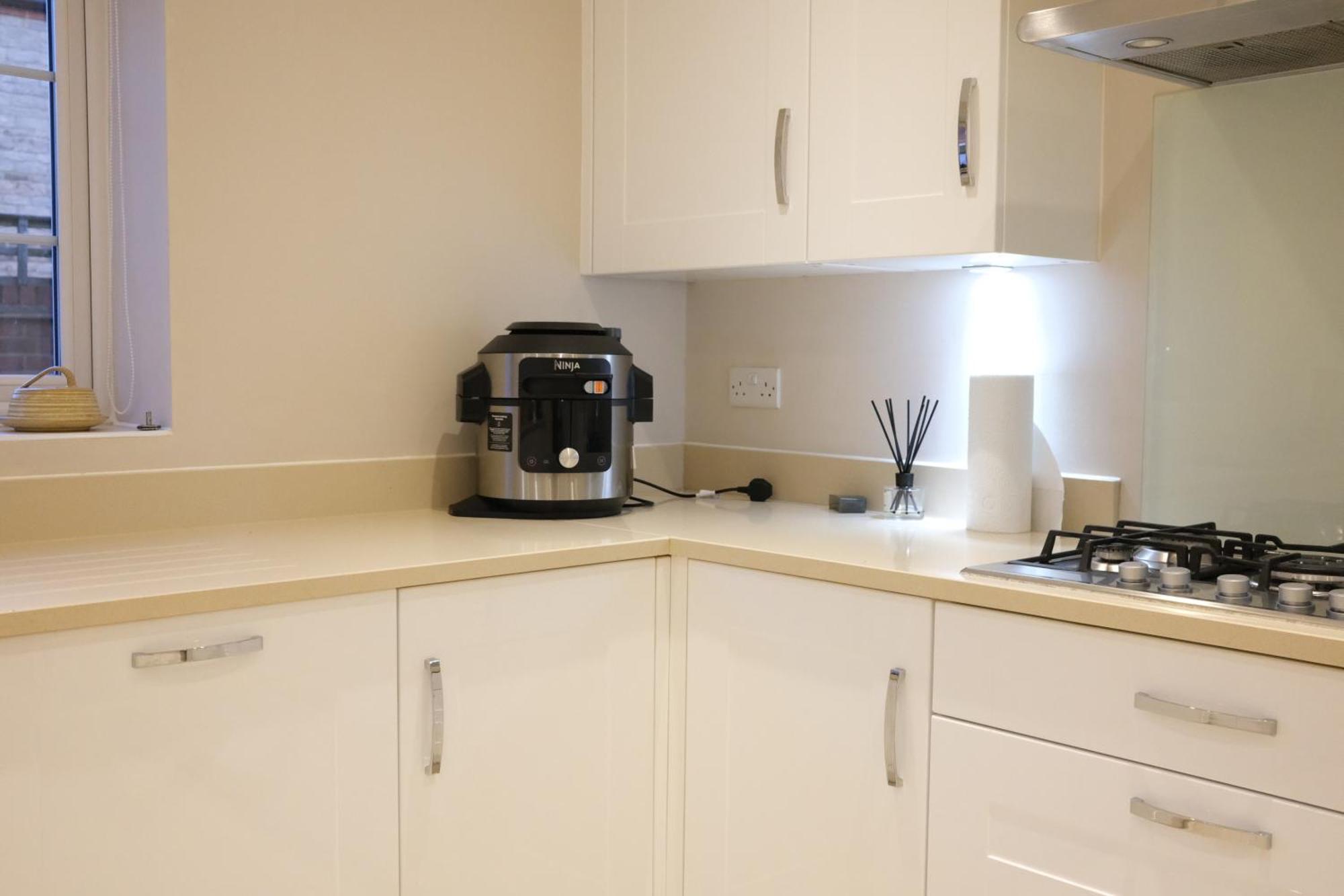 Luxury 6-Bedroom House 5 Minutes From Bicester Village Shopping Outlet Chesterton  Eksteriør bilde
