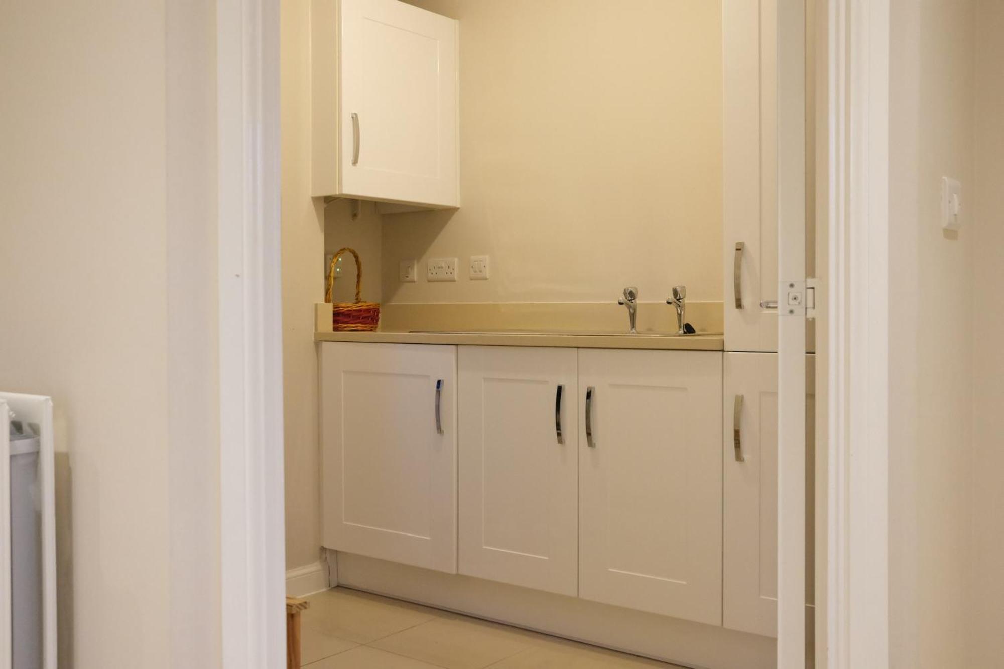 Luxury 6-Bedroom House 5 Minutes From Bicester Village Shopping Outlet Chesterton  Eksteriør bilde
